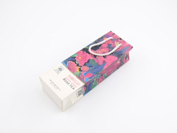 要想包裝禮品盒定做好，創(chuàng)意插畫少不了